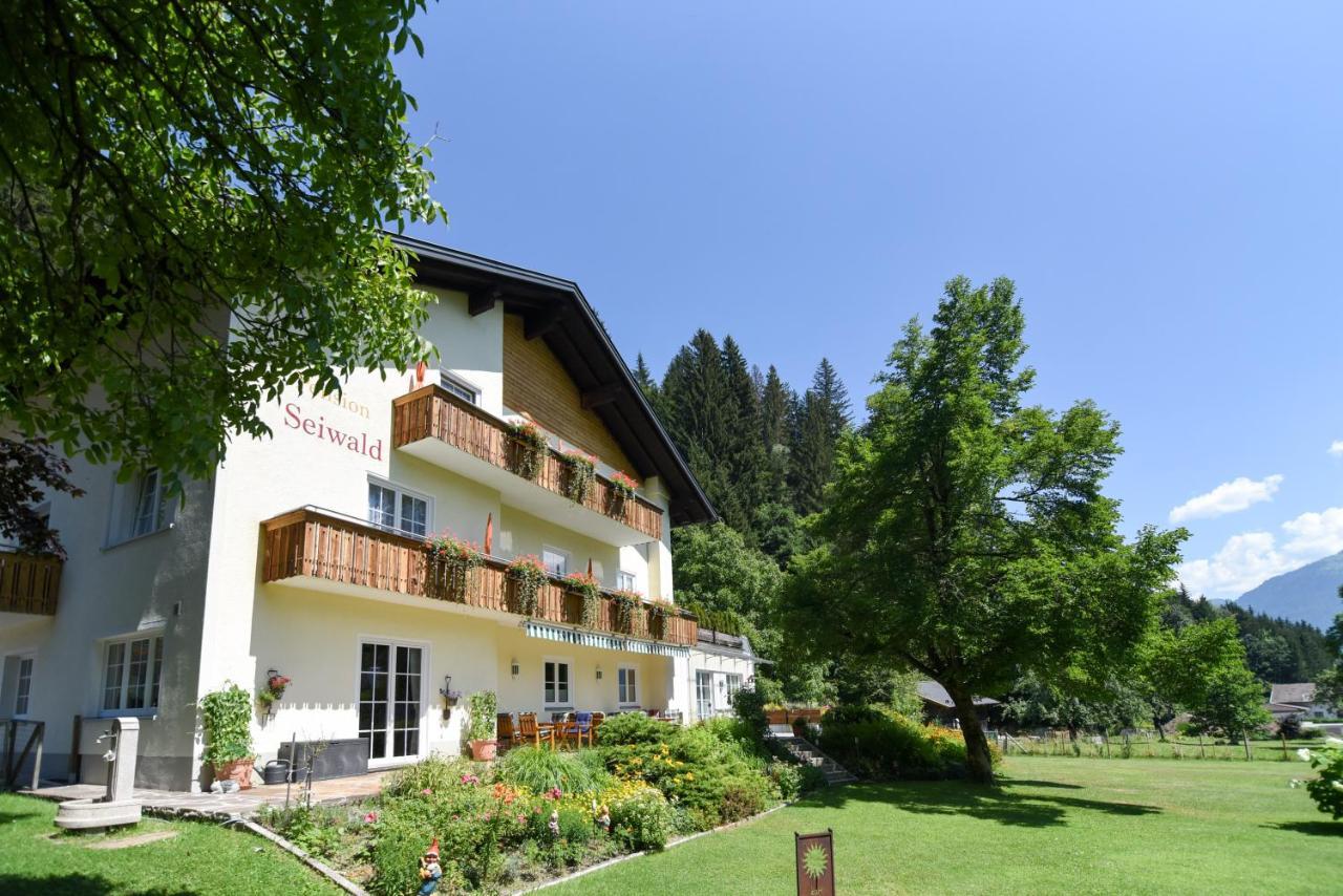 Pension Seiwald In Koetschach Kaernten Exterior foto